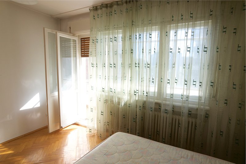 Drumul Taberei, Favorit Afi proprietar 2 cam 80mp bloc special E